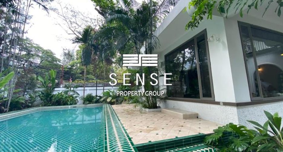 For rent 3 bedrooms house in Pathum Wan, Bangkok