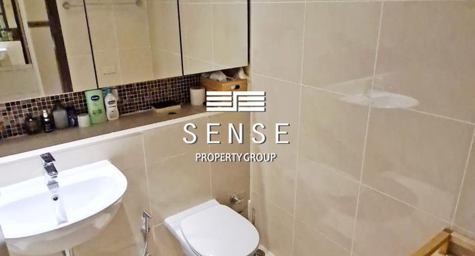 For sale 2 bedrooms condo in Khlong Toei, Bangkok