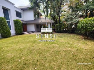 For rent 4 bedrooms house in Phaya Thai, Bangkok