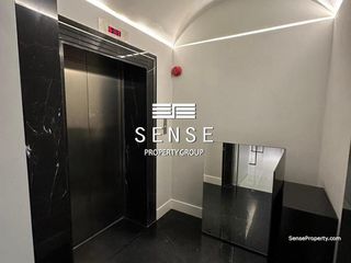Condo en alquiler de 3 habitaciones en Watthana, Bangkok