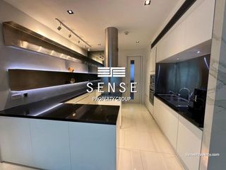 Condo en alquiler de 3 habitaciones en Watthana, Bangkok