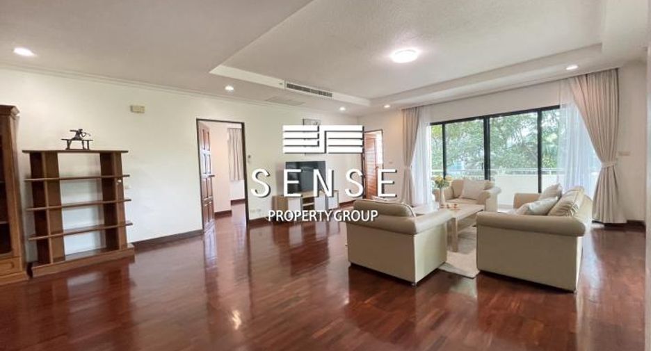 For rent 3 bedrooms condo in Watthana, Bangkok