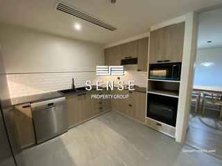 For rent 4 bedrooms condo in Sathon, Bangkok