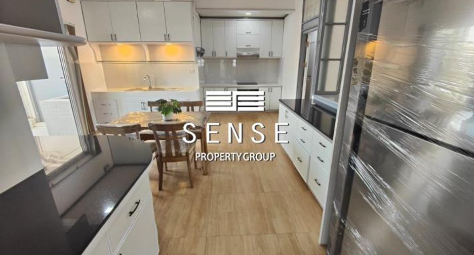 Wohnung zur Miete mit 3 Zimmer in Watthana, Bangkok