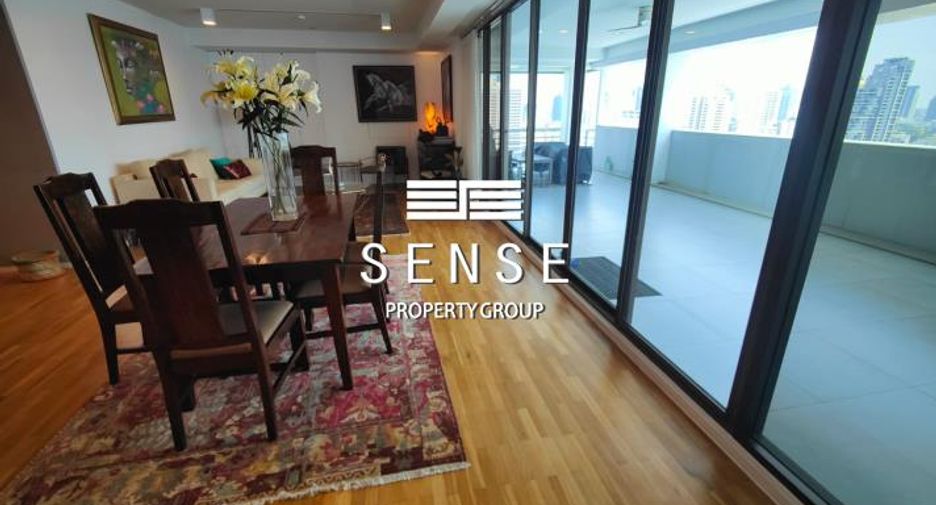For rent 4 bedrooms condo in Watthana, Bangkok