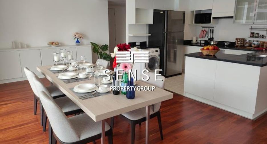 For rent 4 bedrooms condo in Watthana, Bangkok