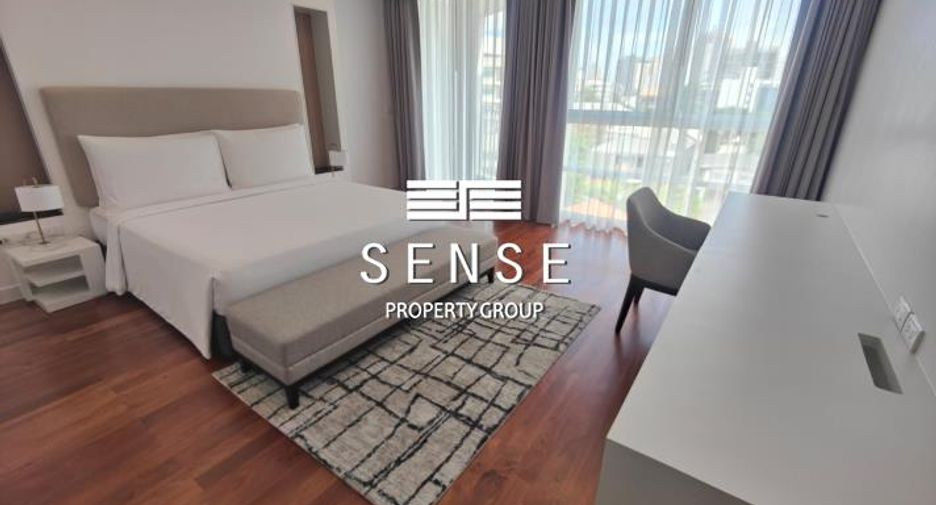 For rent 4 bedrooms condo in Watthana, Bangkok