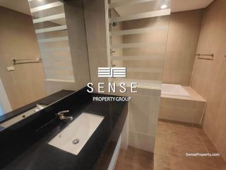 For rent 4 bedrooms condo in Watthana, Bangkok