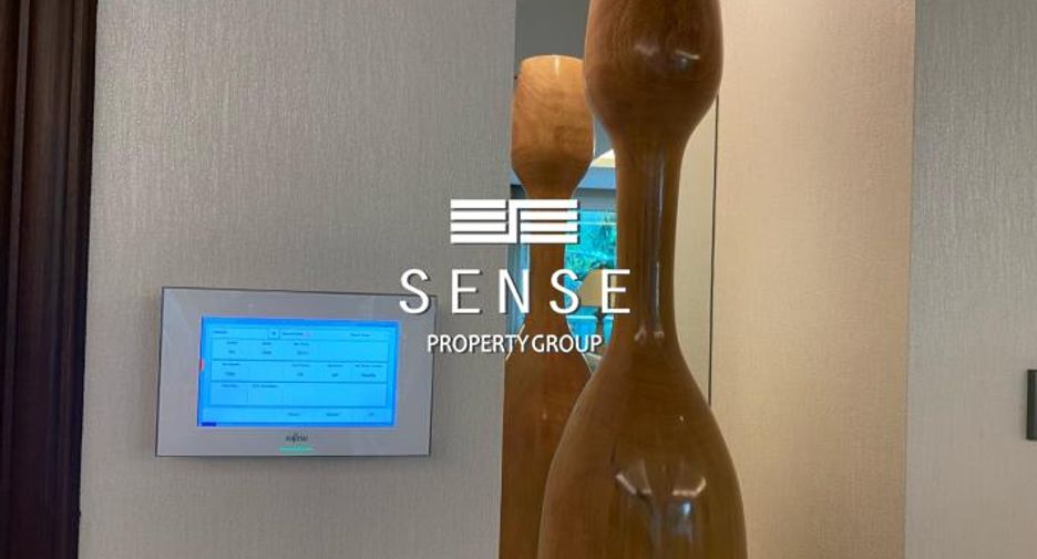 For rent 4 bedrooms condo in Khlong Toei, Bangkok