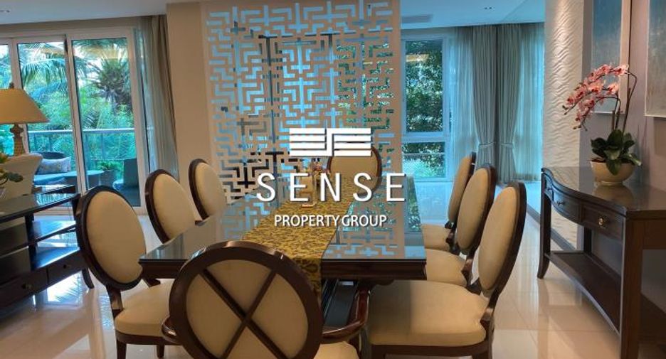 For rent 4 bedrooms condo in Khlong Toei, Bangkok