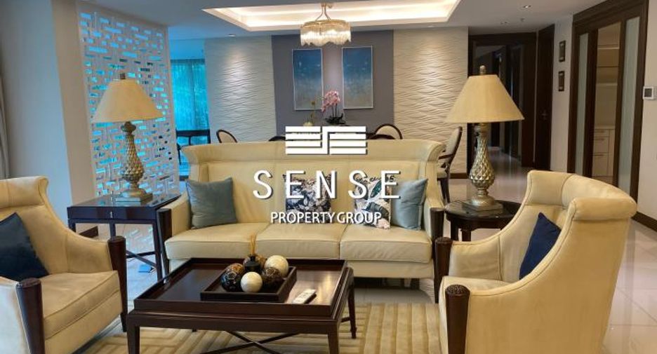 For rent 4 bedrooms condo in Khlong Toei, Bangkok