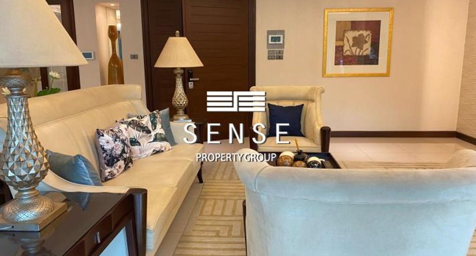 For rent 4 bedrooms condo in Khlong Toei, Bangkok