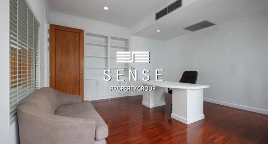 For rent 4 bedrooms condo in Khlong Toei, Bangkok