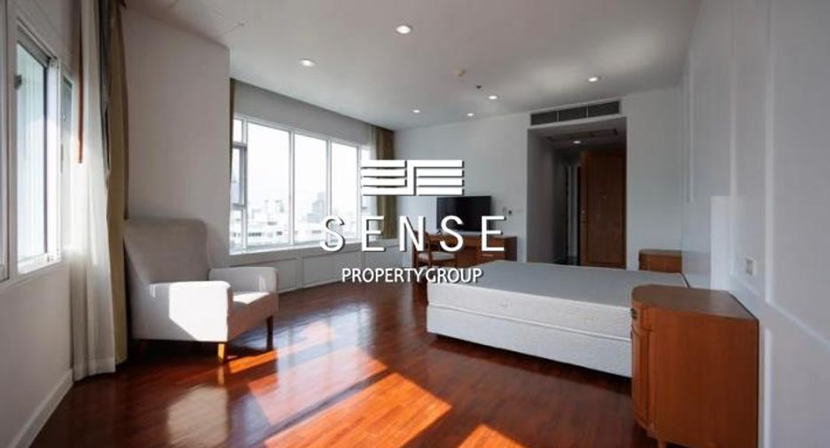 For rent 4 bedrooms condo in Khlong Toei, Bangkok