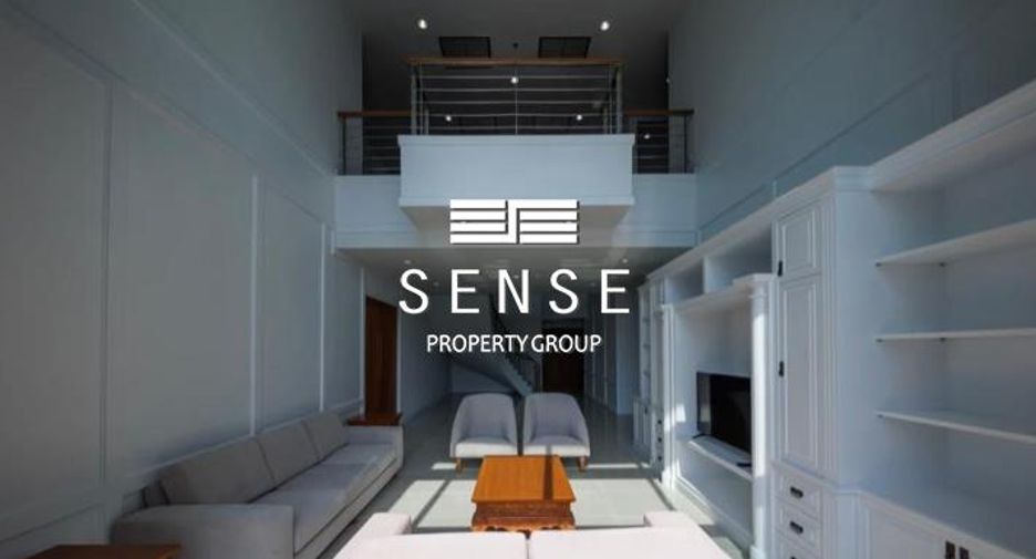 For rent 4 bedrooms condo in Khlong Toei, Bangkok