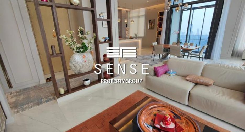 For sale 2 bedrooms condo in Watthana, Bangkok