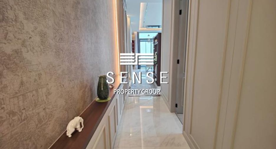 For sale 2 bedrooms condo in Watthana, Bangkok