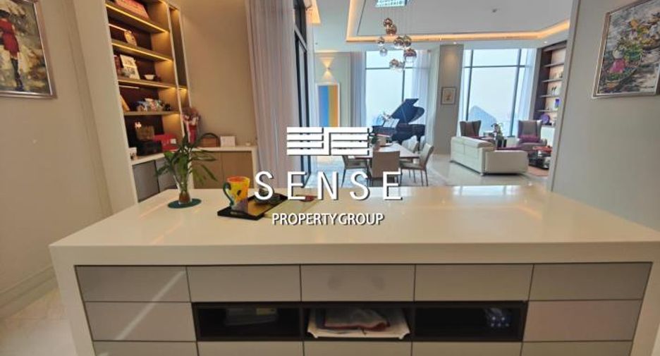 For sale 2 bedrooms condo in Watthana, Bangkok