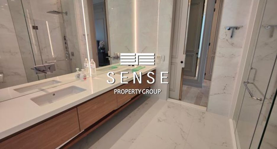 For sale 2 bedrooms condo in Watthana, Bangkok