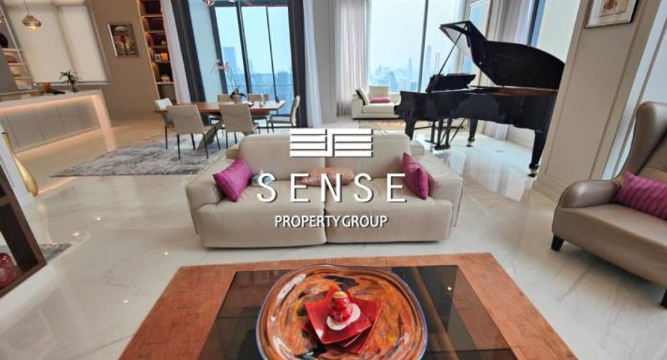 For sale 2 bedrooms condo in Watthana, Bangkok