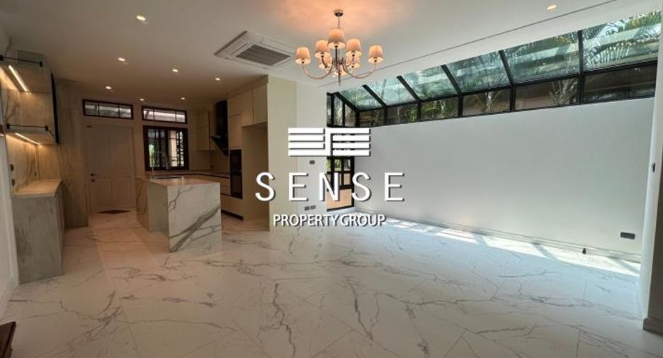 For sale and for rent 4 bedrooms house in Pathum Wan, Bangkok