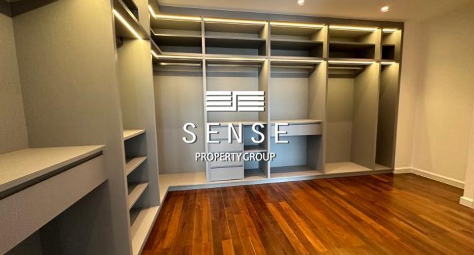 For sale and for rent 4 bedrooms house in Pathum Wan, Bangkok