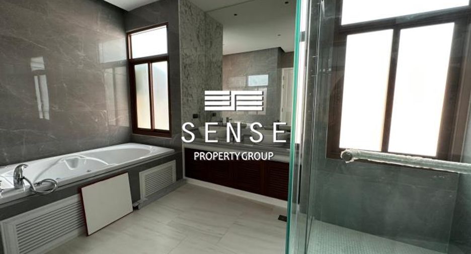 For sale and for rent 4 bedrooms house in Pathum Wan, Bangkok