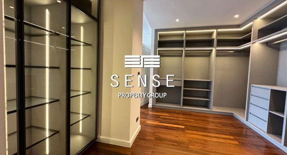 For sale and for rent 4 bedrooms house in Pathum Wan, Bangkok