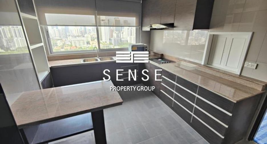 Wohnung zum Kauf mit 3 Zimmer in Watthana, Bangkok