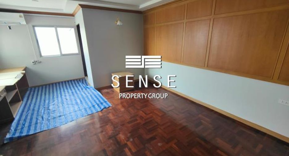 Wohnung zum Kauf mit 3 Zimmer in Watthana, Bangkok