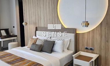 For sale 3 bedrooms condo in Khlong Toei, Bangkok