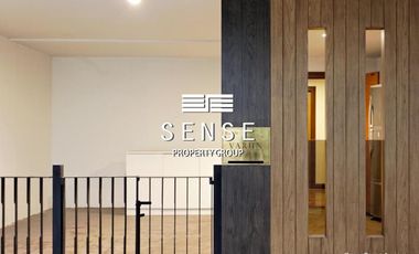 For rent 4 bedrooms condo in Khlong Toei, Bangkok