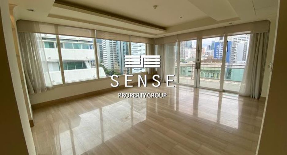 For rent 3 bedrooms condo in Pathum Wan, Bangkok