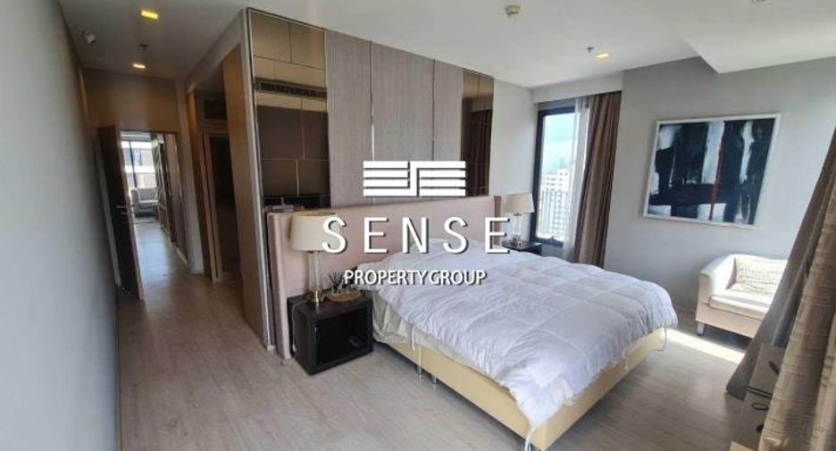 For sale 3 bedrooms condo in Watthana, Bangkok