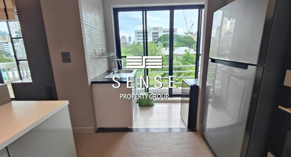 Wohnung zur Miete und zum Kauf mit 3 Zimmer in Watthana, Bangkok