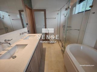 For rent and for sale 3 bedrooms condo in Watthana, Bangkok