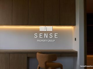 For rent 4 bedrooms house in Watthana, Bangkok