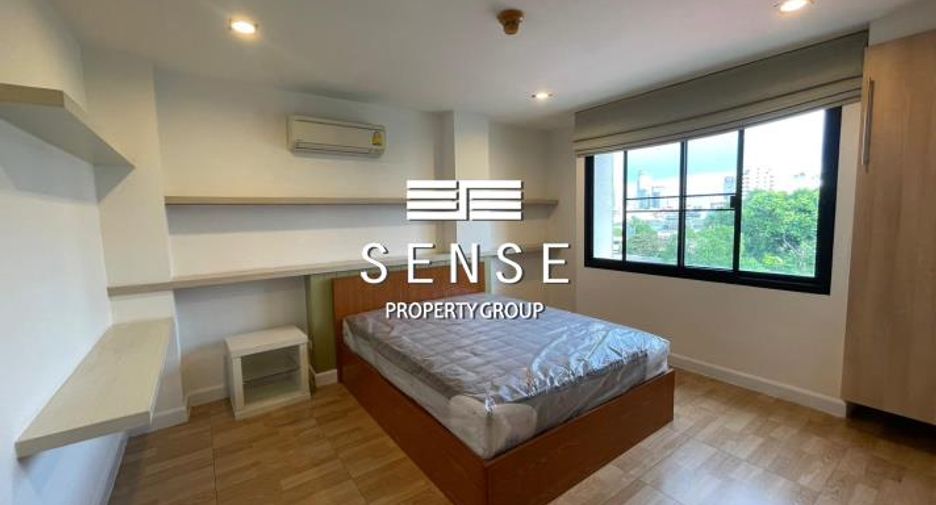 Wohnung zur Miete mit 3 Zimmer in Watthana, Bangkok
