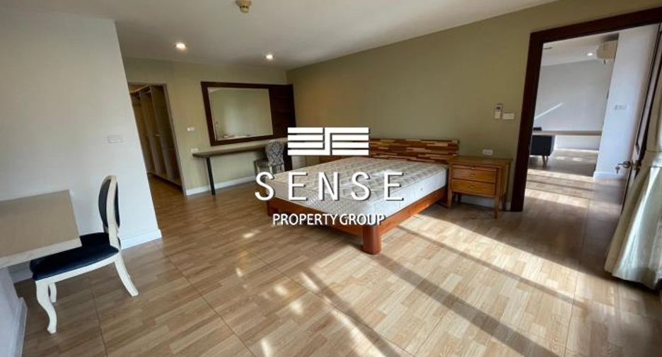 Wohnung zur Miete mit 3 Zimmer in Watthana, Bangkok
