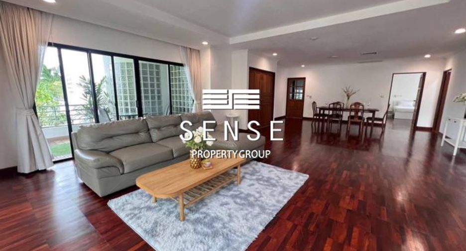 For rent 3 bedrooms condo in Watthana, Bangkok