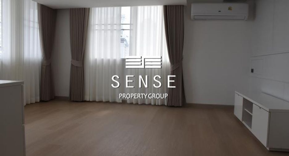 For sale and for rent 3 bedrooms condo in Watthana, Bangkok