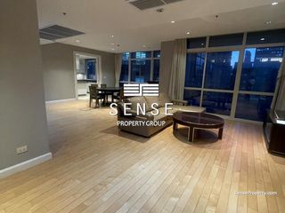 For rent 3 bedrooms condo in Pathum Wan, Bangkok