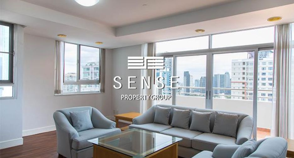 For rent 2 bedrooms condo in Khlong Toei, Bangkok