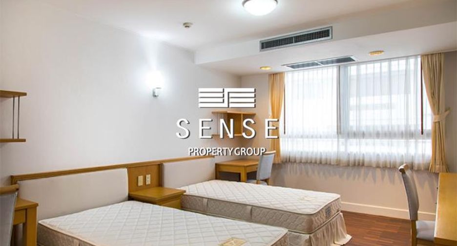 For rent 2 bedrooms condo in Khlong Toei, Bangkok