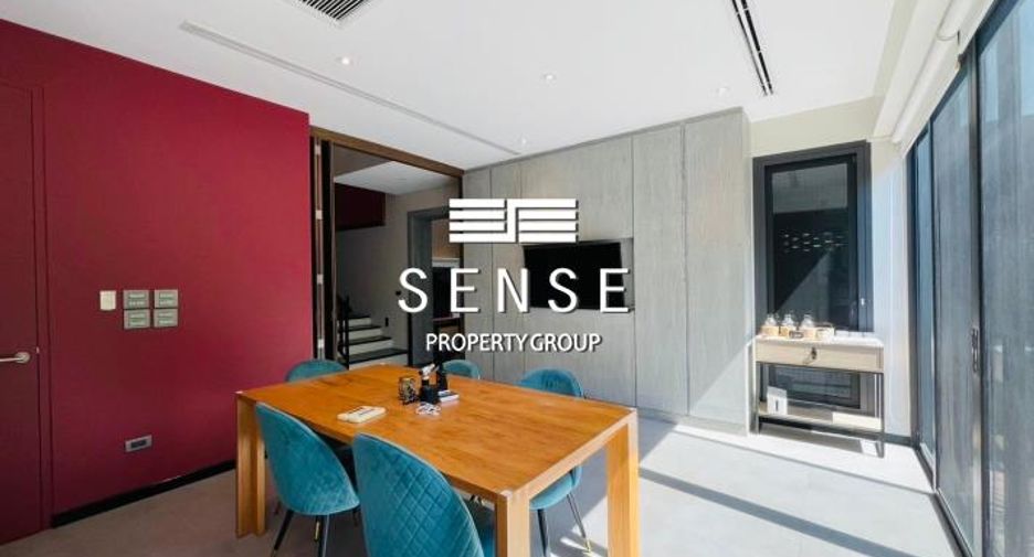 Casa en alquiler de 3 habitaciones en Watthana, Bangkok