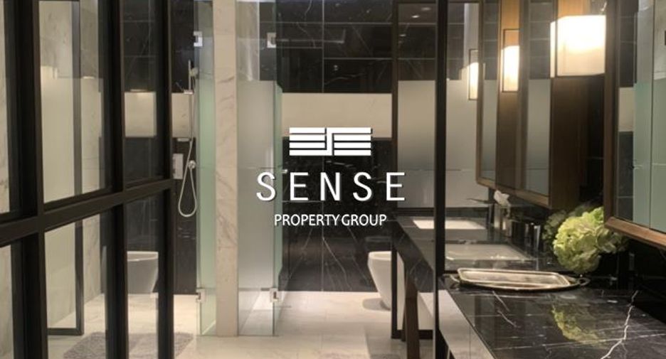 Condo en alquiler de 3 habitaciones en Khlong Toei, Bangkok