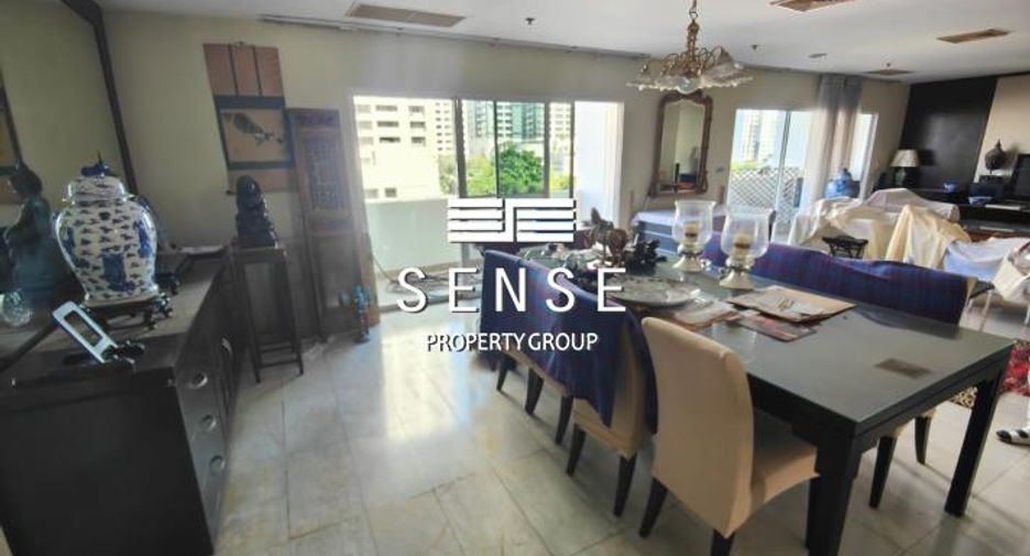 À vendre 3 chambres condo à Watthana, Bangkok
