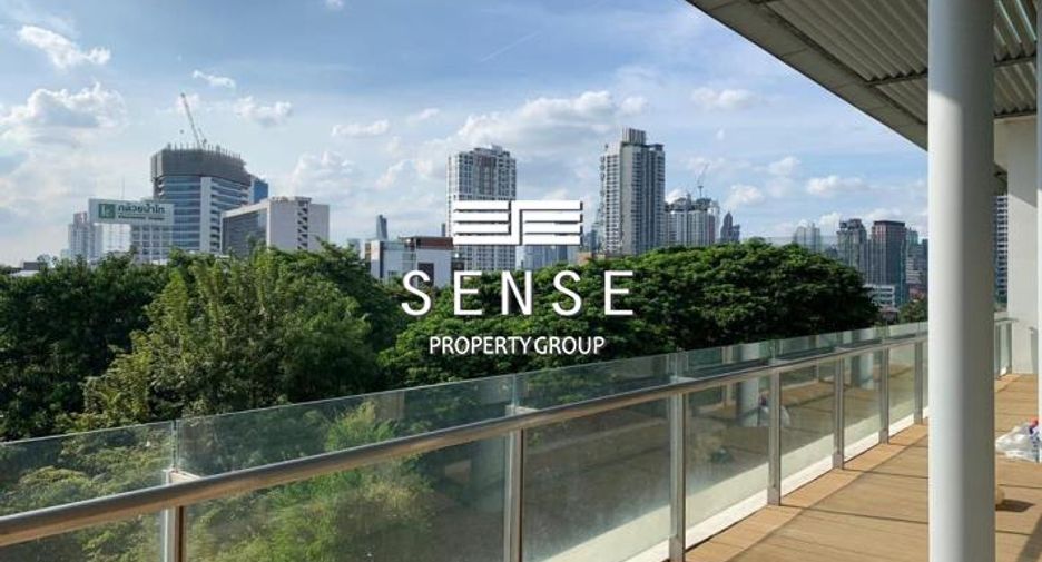 For rent 5 bedrooms condo in Khlong Toei, Bangkok