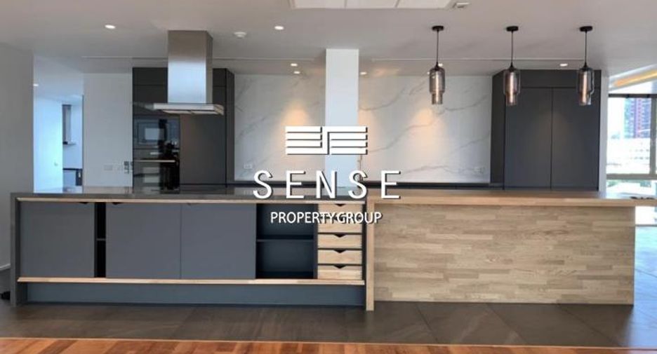 For rent 5 bedrooms condo in Khlong Toei, Bangkok