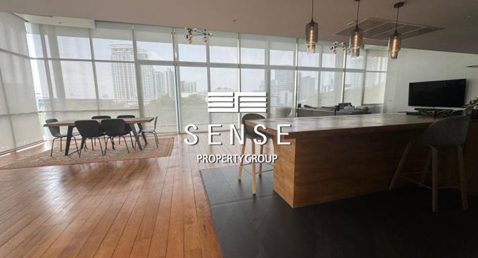For rent 5 bedrooms condo in Khlong Toei, Bangkok
